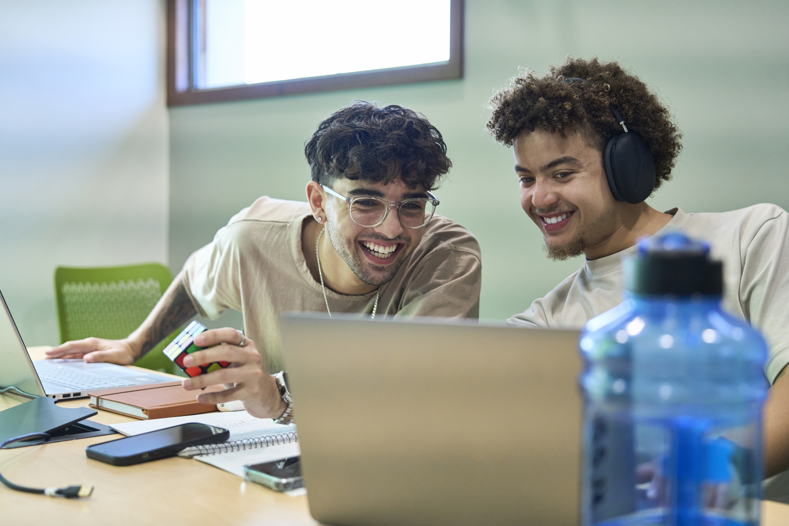 True Stock young men in uni library