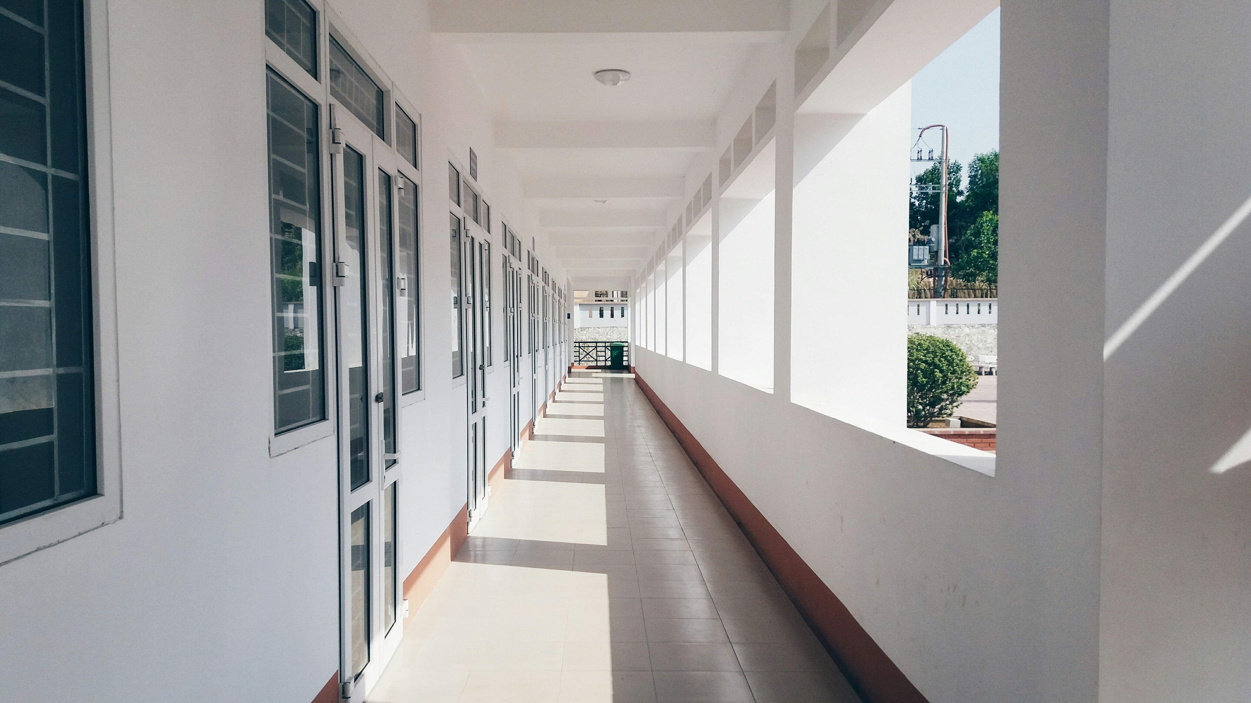 nguyen khanh ly liiusuaISP0 unsplash