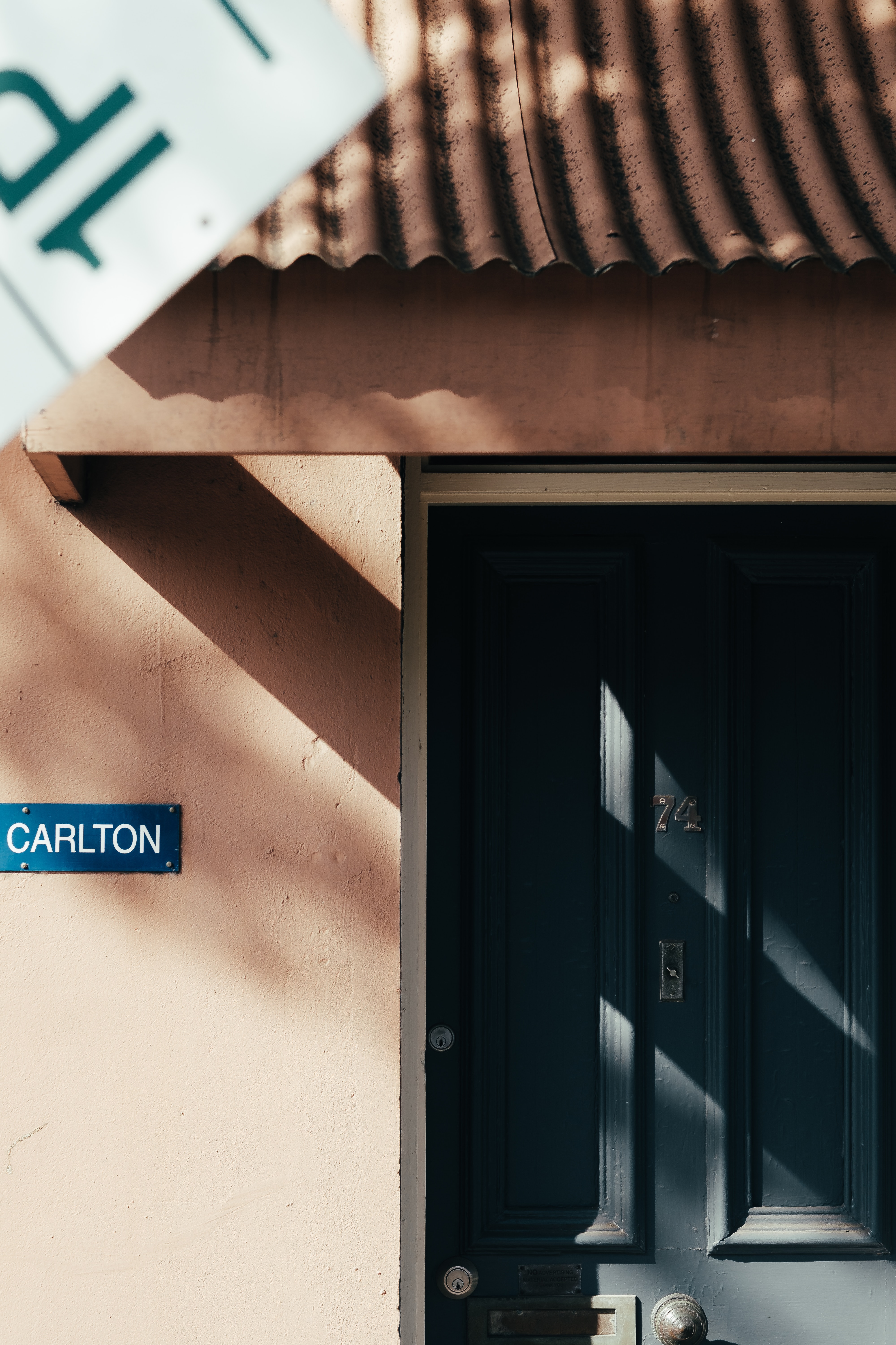 david clarke EfE0ZwDJvZE unsplash