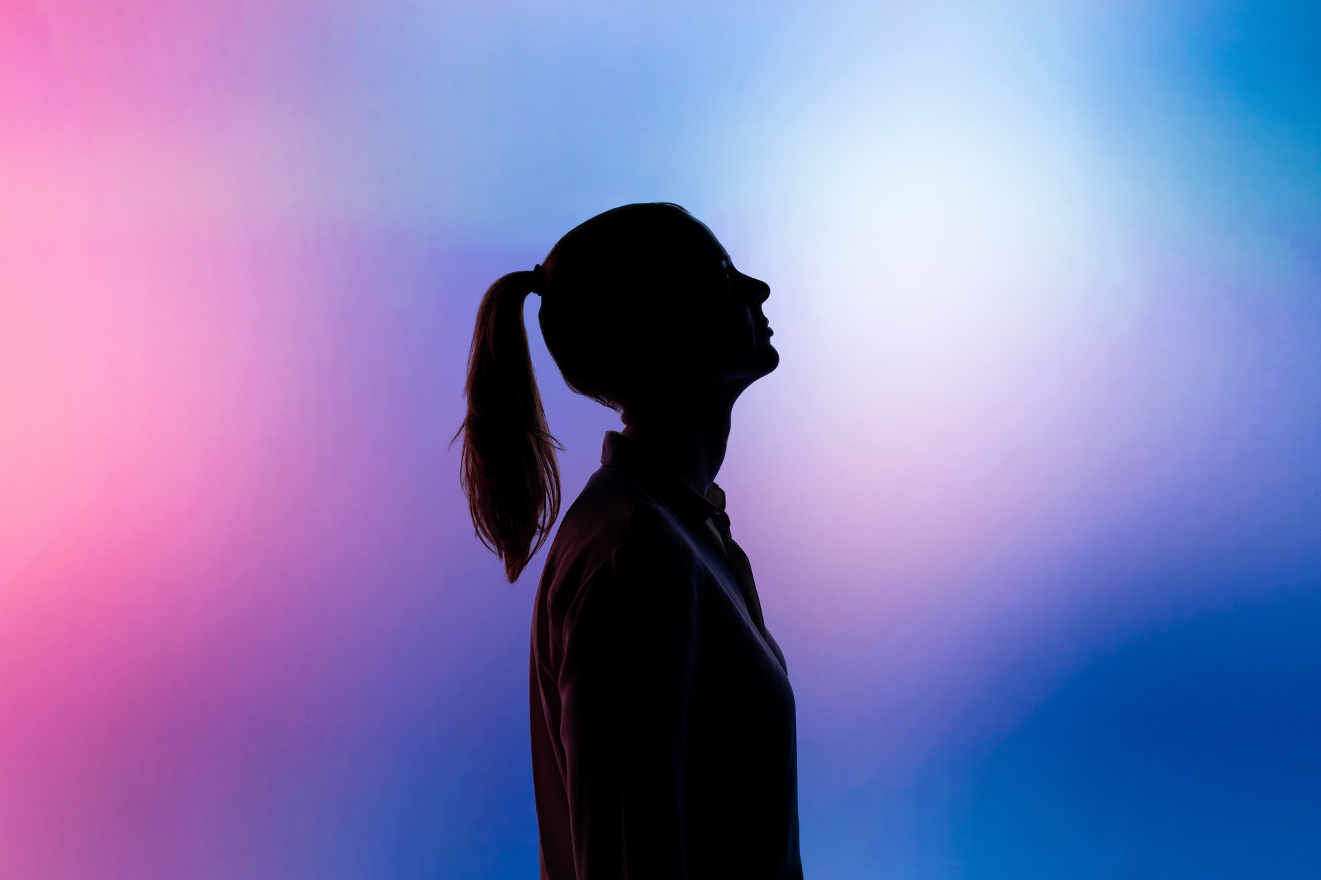 silhouette of woman 3862601